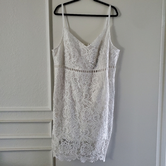 NWT FOREVER 21 LACE DRESS 3X - Picture 4 of 4